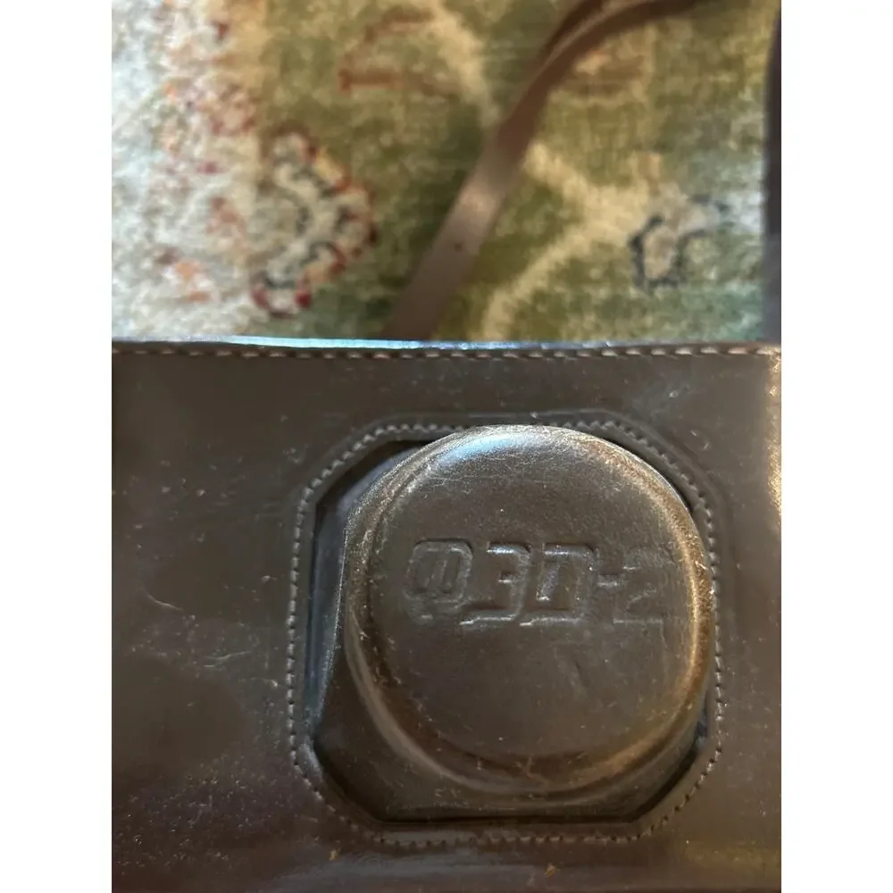 Camera Cases. Calling all Camera Collectors